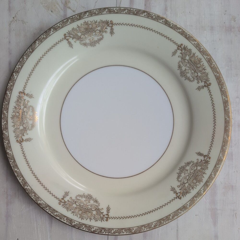 Noritake Bancroft Dinner Plate